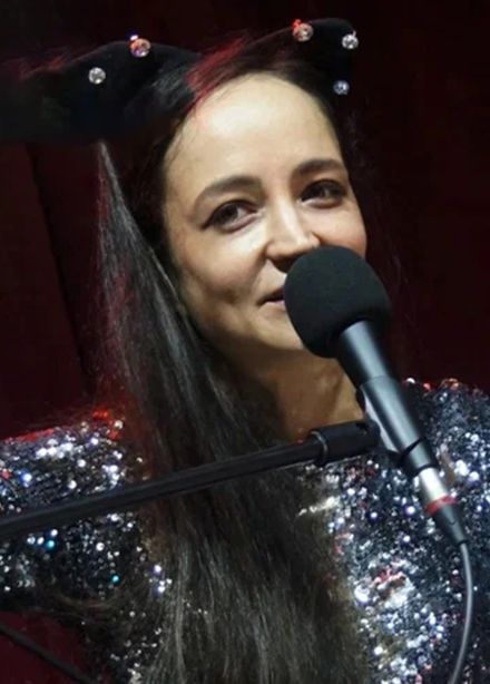 Люся Махова