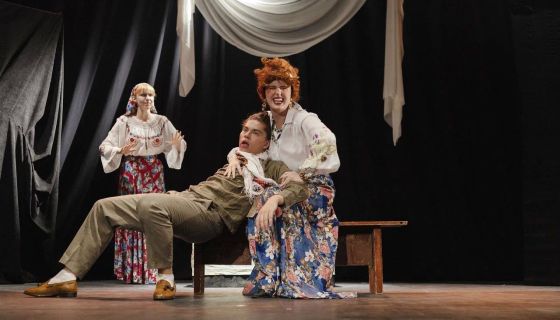 Спектакль «Счастье без ума!»