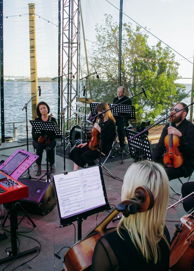 Оркестр у моря. Людовико Эйнауди