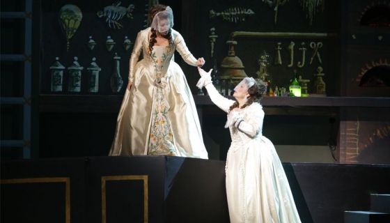 Опера «Адриана Лекуврёр»