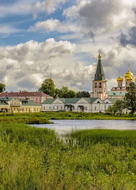 Валдайский звон: Путешествие к Сердцу России