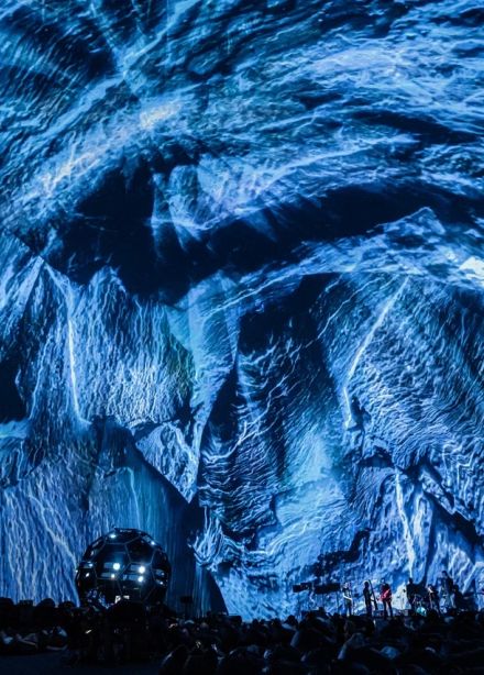 Experience: музыка Людовико Эйнауди