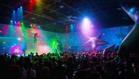 Шоу «Яйцо динозавра»