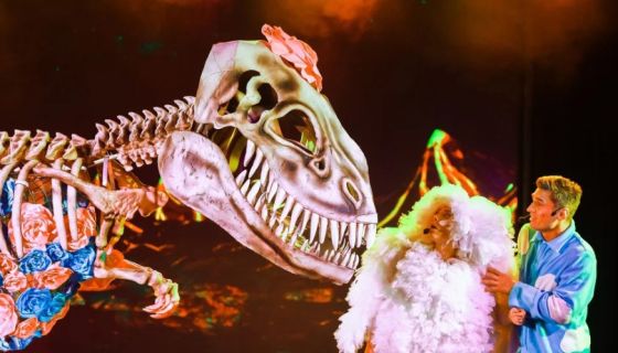 Шоу «Яйцо динозавра»