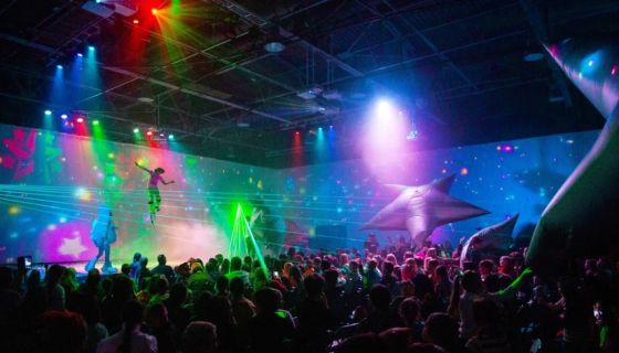 Шоу «Яйцо динозавра»