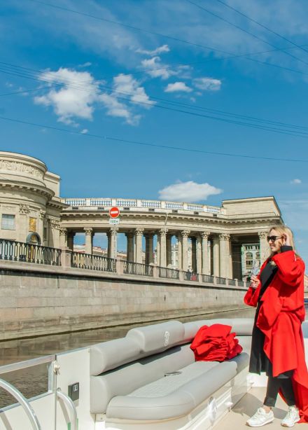 На катере по рекам и каналам Петербурга