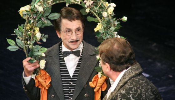 Спектакль «Голодранцы и аристократы»