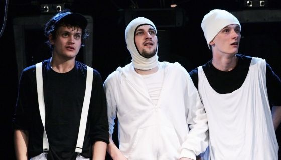 Спектакль «У ковчега в восемь»