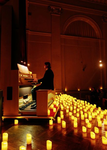 Орган и Дудук при Свечах.