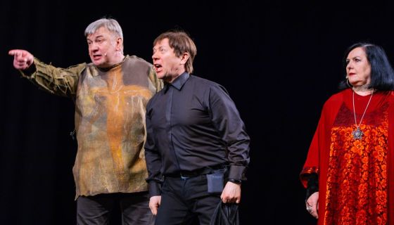 Спектакль «Спасти рядового Гамлета»