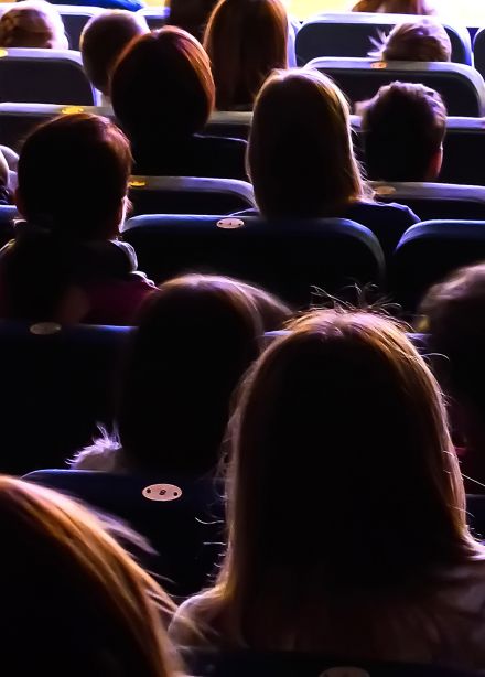 Двое в супермаркете