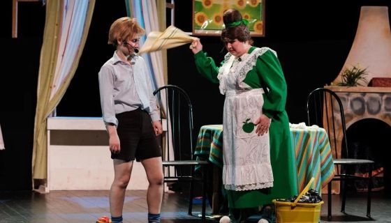 Спектакль «Малыш и Карлсон, который живёт на крыше»