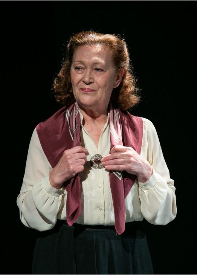 Спектакль «Жизнь — сапожок непарный»