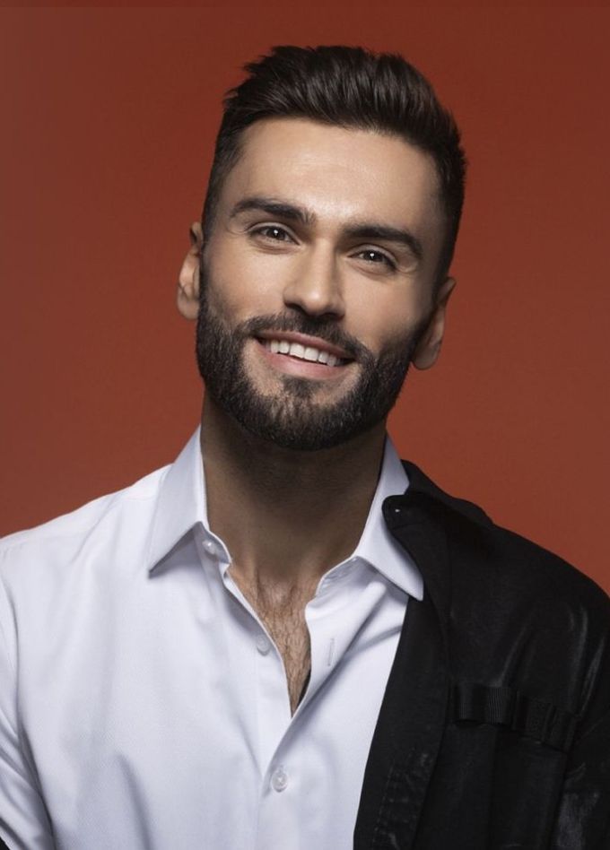 Нодар Ревия