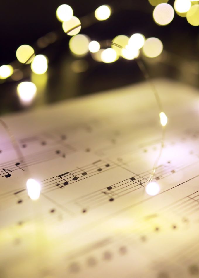 Новогодняя классика на органе при свечах