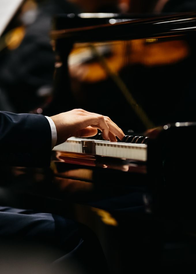 Виктор Николаев. Вихри вальса