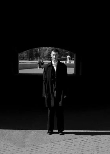 А. Смоленский. На ощупь жить