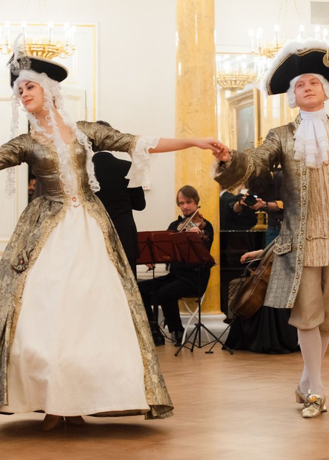 Бал для малышей в усадьбе