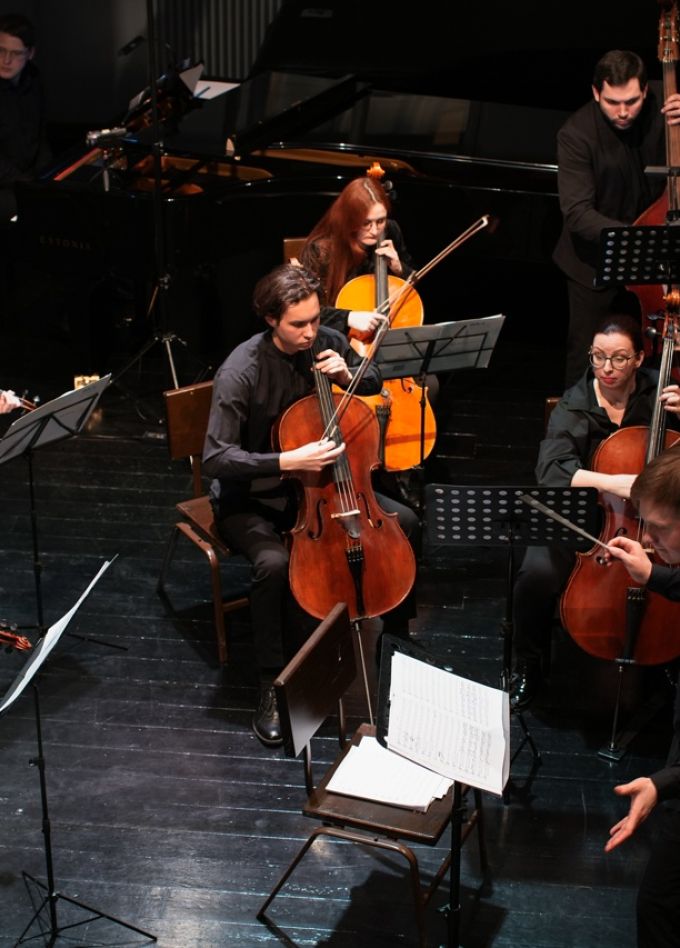 Алиса в Стране чудес