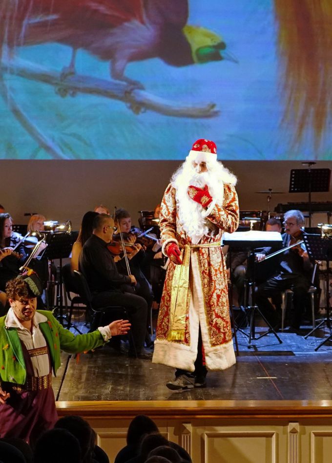 Дирижер — Дед Мороз!