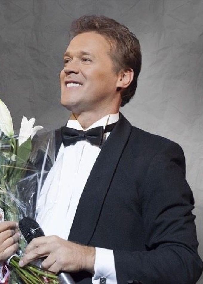 Сергей Любавин