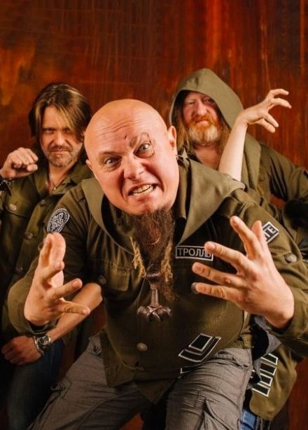 Тролль Гнёт Ель