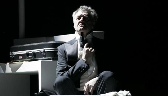 Спектакль «Фальшивая нота»