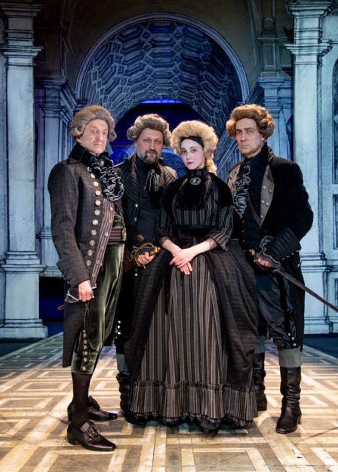 Спектакль «Упражнения в прекрасном»