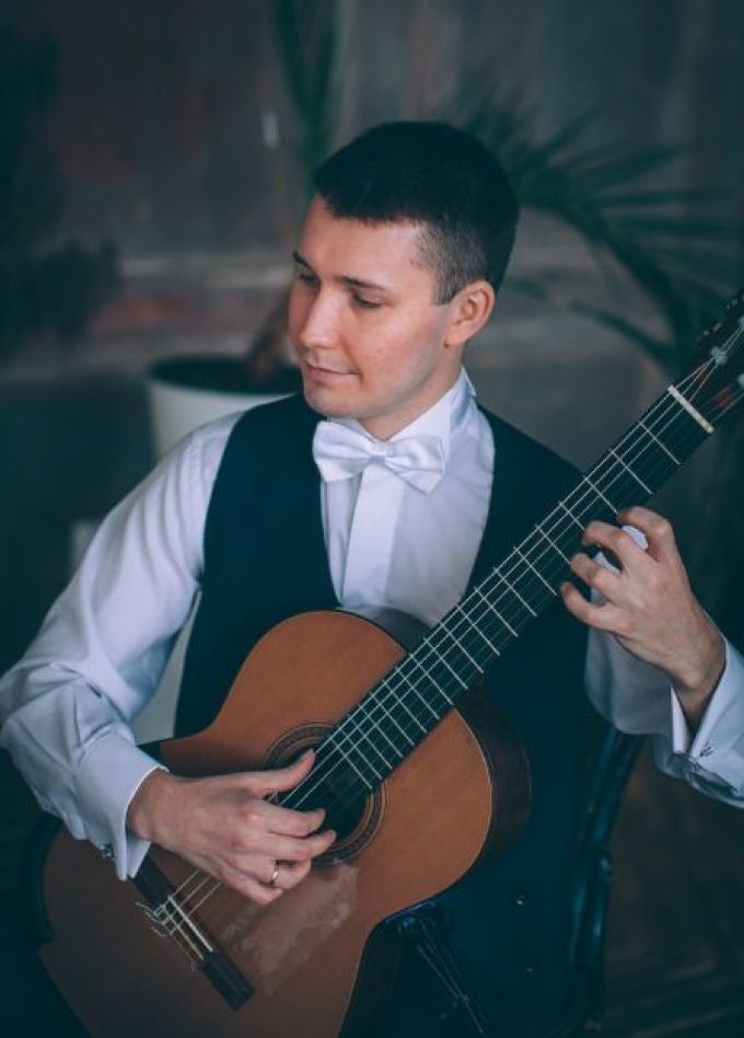 Новый год в Испанском стиле. Гитара при свечах