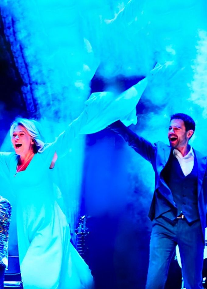 Антон и Виктория Макарские