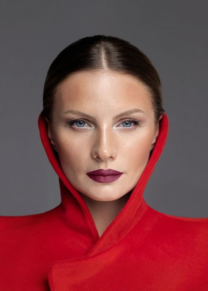 Ева Власова