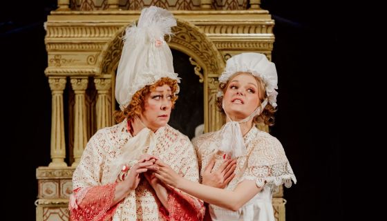 Спектакль «С кем поведёшься»