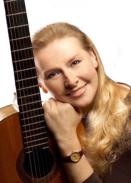 Галина Хомчик, Ломоносов