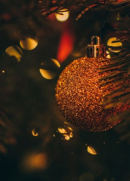 Праздничный концерт «МЕЛОДИИ НОВОГОДНЕЙ НОЧИ»