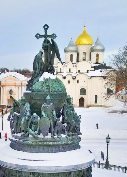 Тур на 1 день «Новгородское новогоднее приключение: Валдай, монастыри и кремль под снежным покрывалом»