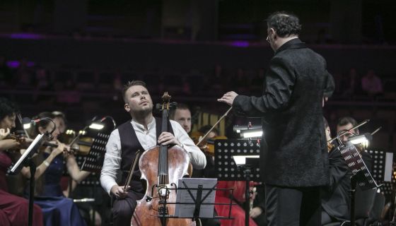 Singolo Orchestra. Голливуд в новогоднем Петербурге