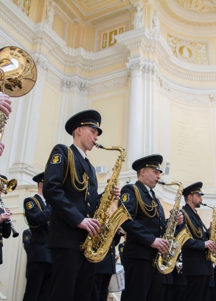 Благотворительный концерт Адмиралтейского оркестра