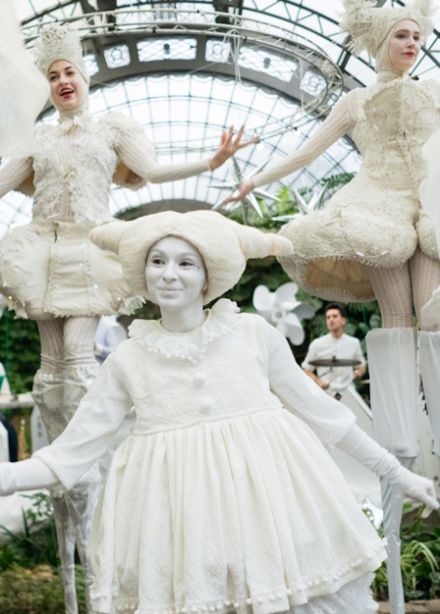 Белый праздник в Оранжерее. Новогодняя музыкальная программа для детей