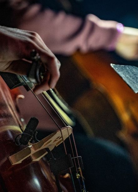 Atomic Cellos. Мировые рок-хиты на виолончелях