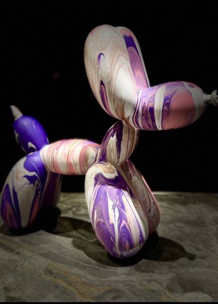 Роспись собачки Ballon Dog в ресторане "Be Italian Bistro"