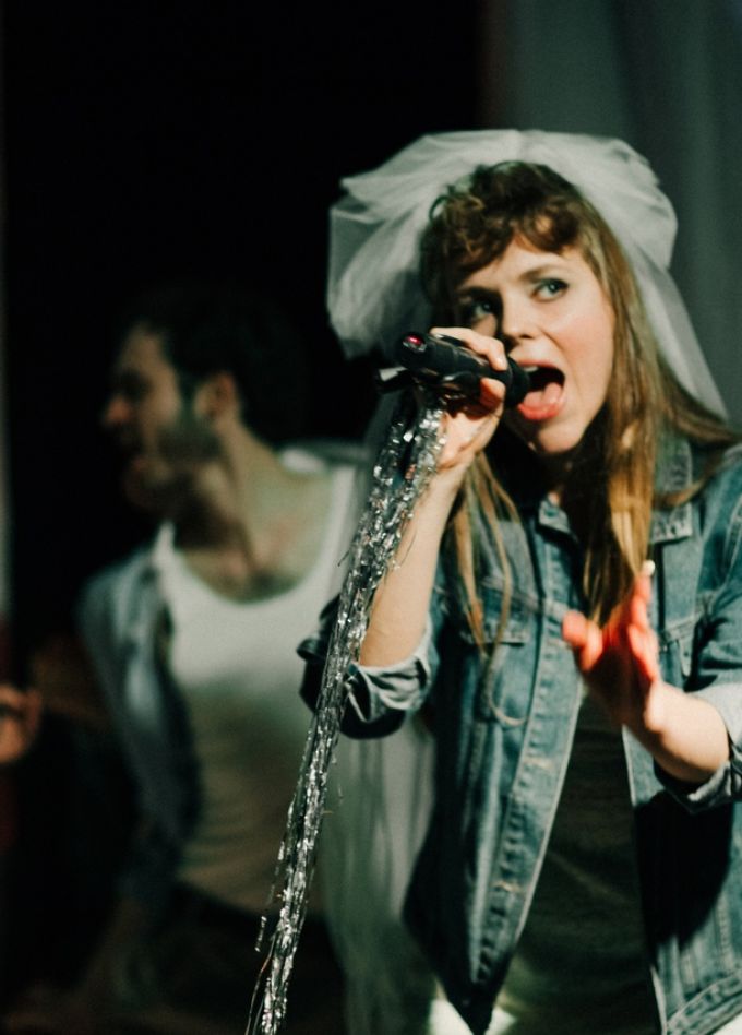 Без. ИдиотА