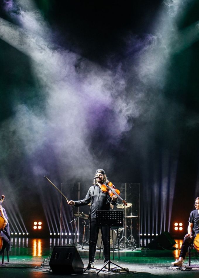 Atomic Cellos. Рок-хиты на виолончелях