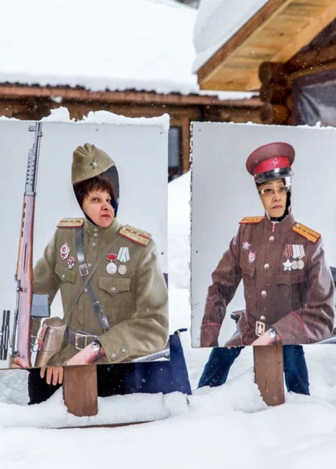 Тур на 1 день "Хиты Карелии: традиционная уха, хаски, долина водопадов и музей в скале!"