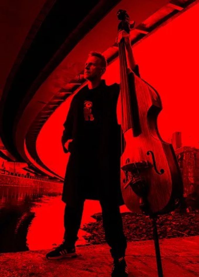 Билли Новик