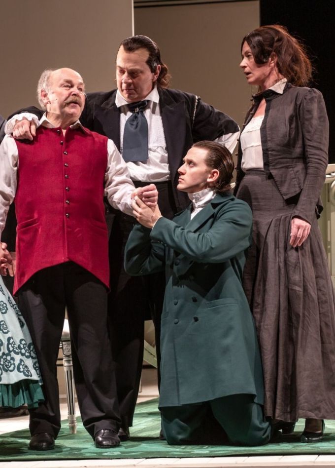 Спектакль «Недоросль»