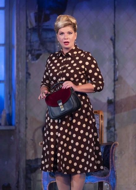 Спектакль «Сон в белую ночь»