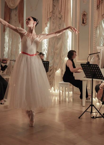 Магия свечей. Балеты «Времена года» и «Шопениана»