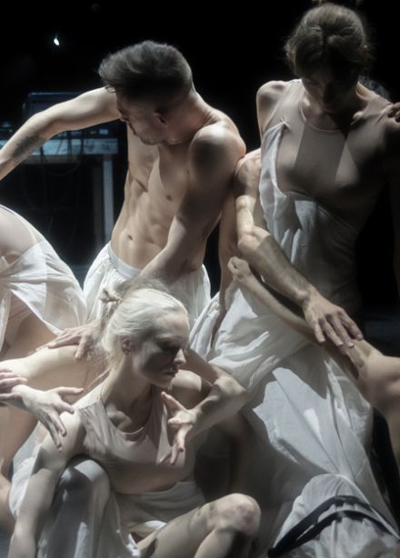 Нирвана. Танцевальный эмбиент-перформанс