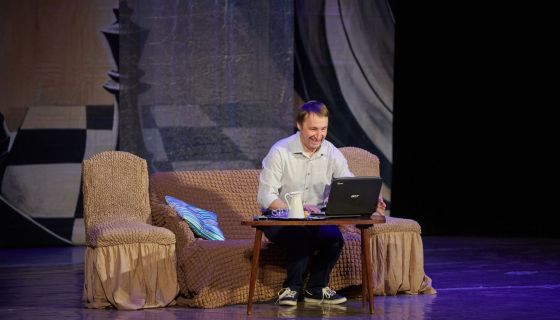 Спектакль «Подарок», Красное Село