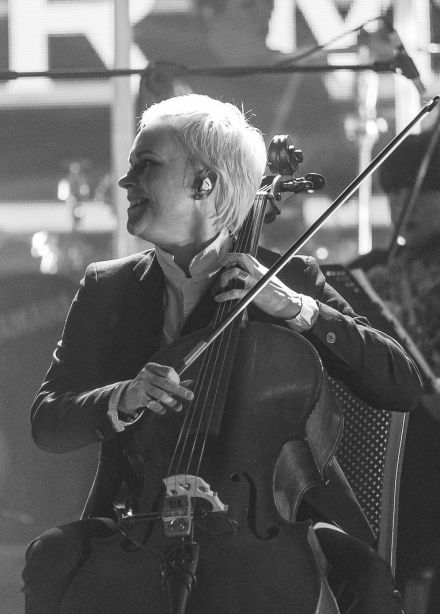 Renaissance Cellos. Абсолютные мировые хиты, Пушкин